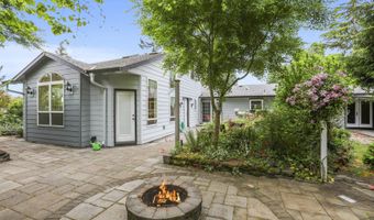17445 S BECKMAN Rd, Oregon City, OR 97045