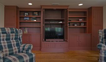 90 Taylor Ln, Alderson, WV 24910