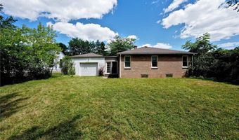 236 N Harvest St, Amherst, NY 14221