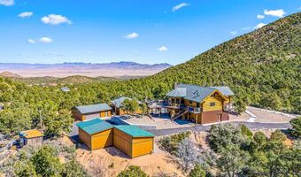 5621 E Blue Jay Rd, Kingman, AZ 86401