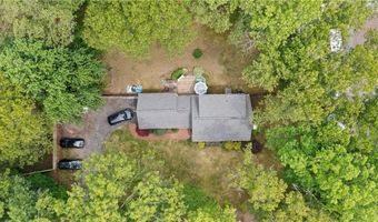 689 Middle Rd, East Greenwich, RI 02818