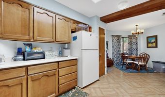 2828 DON PANCHO Rd NW, Albuquerque, NM 87104