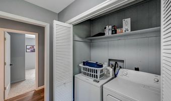 227 Valley View Dr, Albrightsville, PA 18210