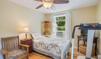 17 Doris Ln, Parsonsfield, ME 04047