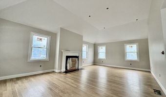 11 Beverly Rd, Billerica, MA 01821