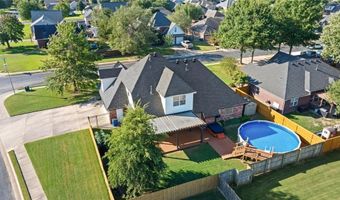 3100 NW Alberta St, Bentonville, AR 72712