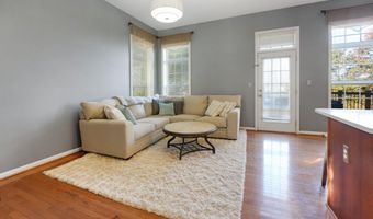 41863 CINNABAR Sq, Aldie, VA 20105