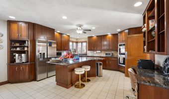 6520 Forrest Commons Blvd, Indianapolis, IN 46227