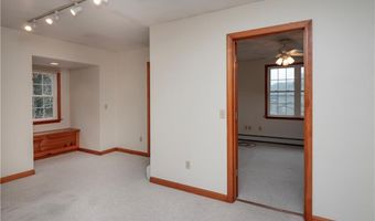 12 Overlook Rd, Narragansett, RI 02882