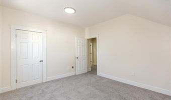 73 Maple Ave, Johnston, RI 02919