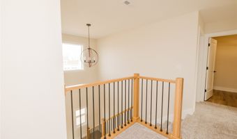 602 E Vista Lake Ave, Polk City, IA 50226