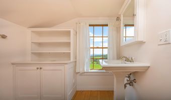 57 Darling Ln, Barnet, VT 05821