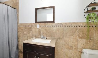 62 Bayside Ave, Amityville, NY 11701