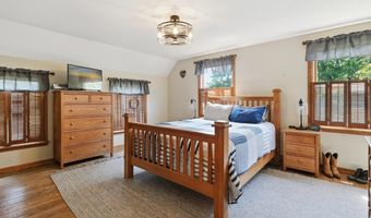1362 Hillcrest Dr, Ashland, OH 44805