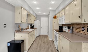 9394 Golden Leaf Way, Indianapolis, IN 46260