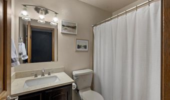 9170 Chipwood Cir, Anchorage, AK 99507