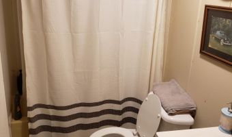 15 Old Lee School Rd, Lafayette, GA 30728