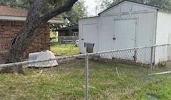 1638 W Palm Dr, Aransas Pass, TX 78336