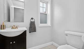 54 Raymond St, East Providence, RI 02914