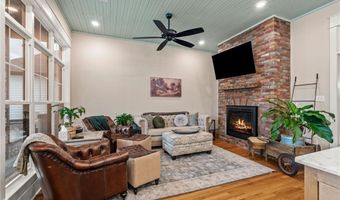 8128 Belmont Dr, Alma, AR 72921