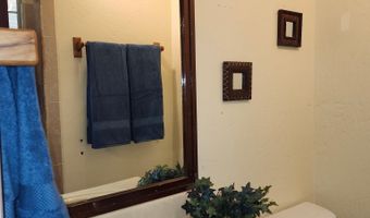 80 Alekanekelo Pl, Haiku, HI 96708