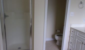 1095 Magnolia Dr, Aberdeen, NC 28315