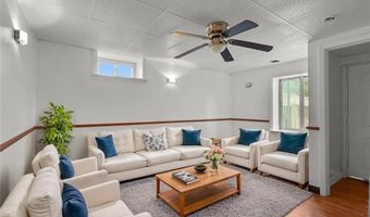 37 Pinewood Dr, North Providence, RI 02904