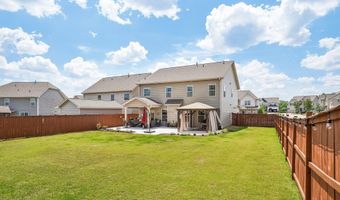 801 Deepwood Ct, Boiling Springs, SC 29316