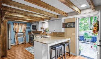 27 King St, East Greenwich, RI 02818