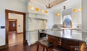 904 E Belmont St, Caldwell, ID 83605