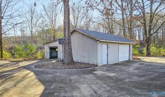 9206 Barker Rd, Athens, AL 35614