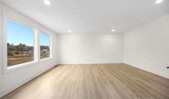 8333 Kettle Oak Dr SE, Alto, MI 49302