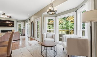 138 Woodhill Rd, Bardstown, KY 40004