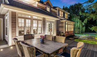 1004 Great Rd, Lincoln, RI 02865