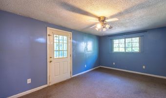 307 W College St, Athens, TN 37303