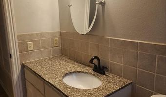 1803 Crouch St, Bentonville, AR 72712