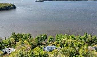 20 Eagle Point Rd, Bath, ME 04530