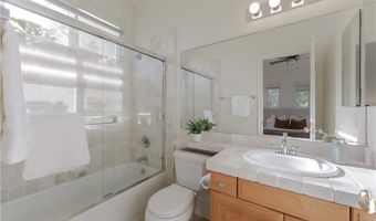 5464 Shannon Rdg, San Diego, CA 92130