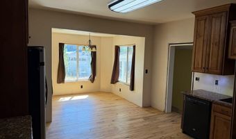 87 N Stout Ave, Blackfoot, ID 83221