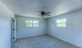 1063 Rolling Meadows Ct, Bartlesville, OK 74006