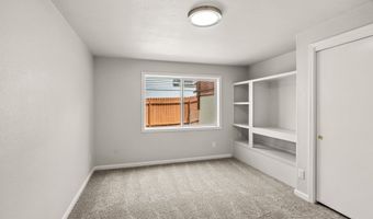 749 1ST St, Brookings, OR 97415