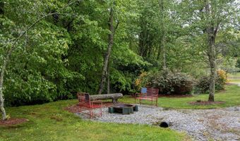 60 Bartram Trl, Scaly Mountain, NC 28775