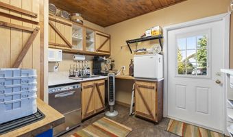 11931 SE HOOD VIEW Rd, Amity, OR 97101