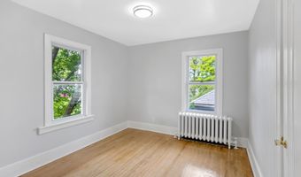 979 Washington Ave, Albany, NY 12206