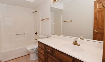 1250 Bur Oak Ct, Avon, IN 46123