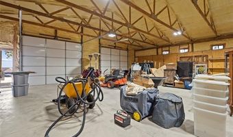 579 Chateau Bnd, Ardmore, OK 73401