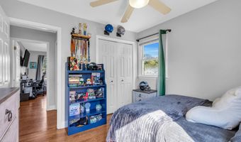 23 Pelican Dr, Bayville, NJ 08721