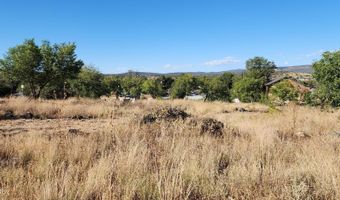 279 Park Ave, Ash Fork, AZ 86320