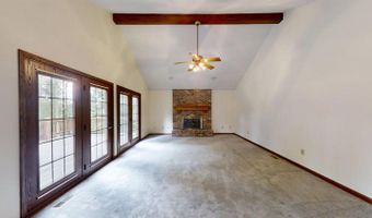 80 Hillcrest Estates Dr, Batesville, IN 47006