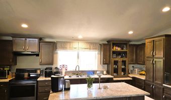 20435 E Wagon Wheel Cir, Black Canyon City, AZ 85324